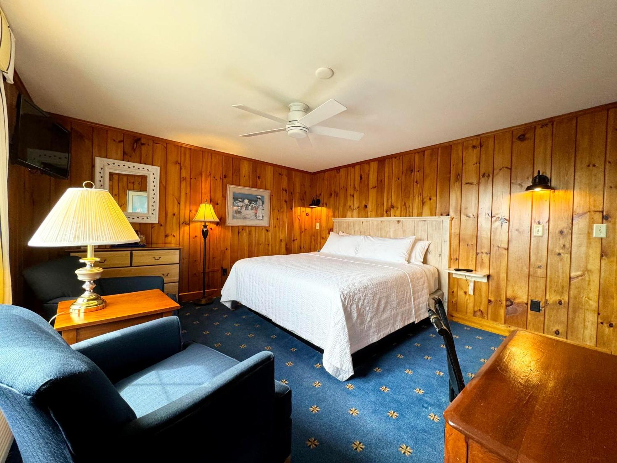 Winstead Beach Resort Harwich Port Exterior photo